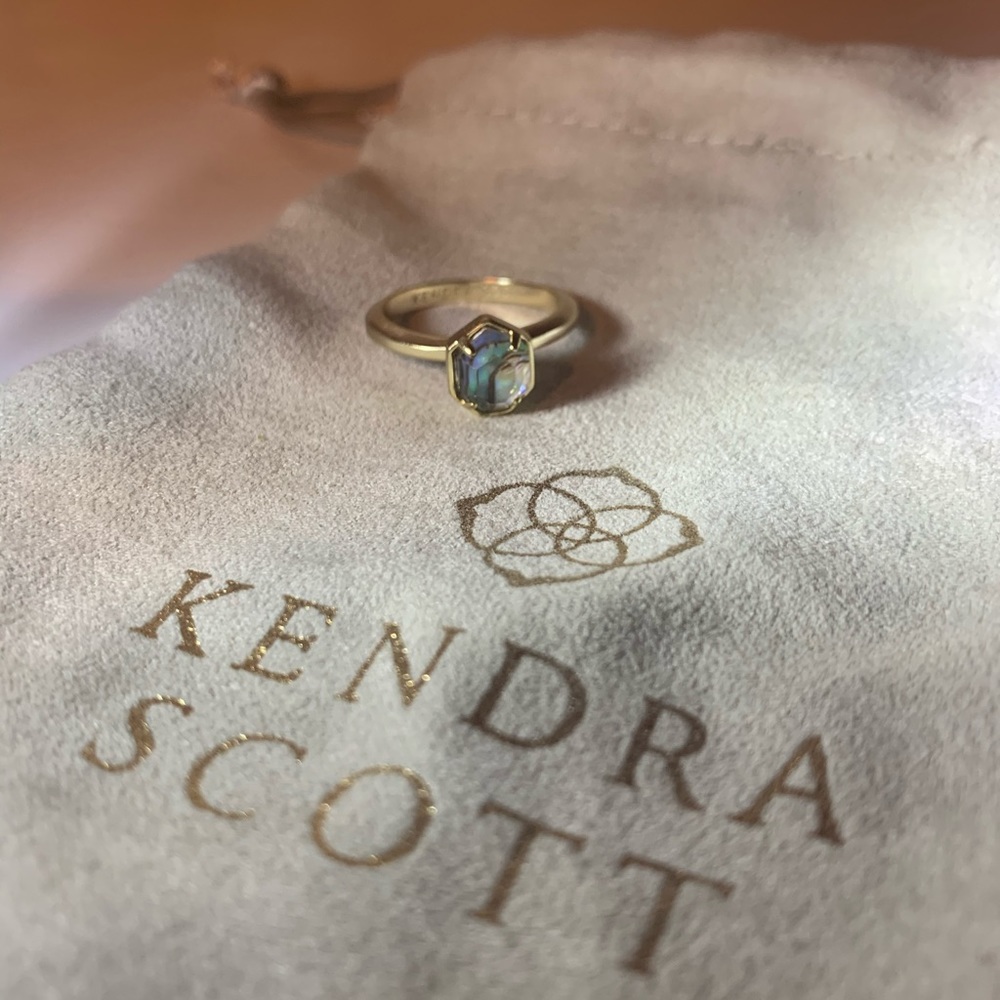 Kendra Scott Ring